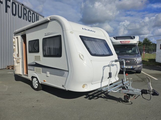 Hobby De Luxe 400 SF DELUXE Occasion