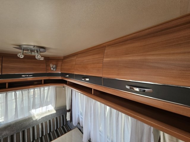 Hobby De Luxe 400 SF DELUXE - Photo 10