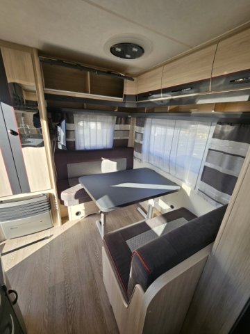 Hobby De Luxe 440 SF DELUX EDITION - - Photo 7