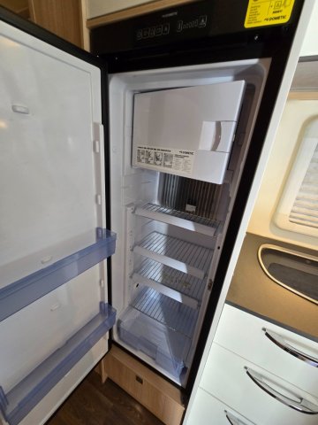 Burstner Lyseo TD 745 Classic - Photo 21