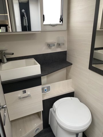 Challenger 270 Premium - Photo 7