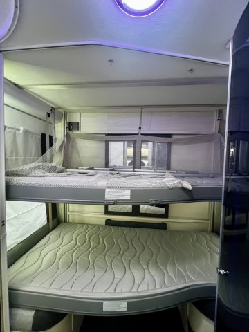 Challenger 396 Premium - Photo 6