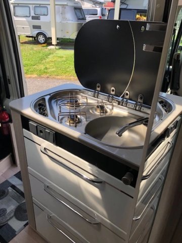 Rapido Van V55 - Photo 2