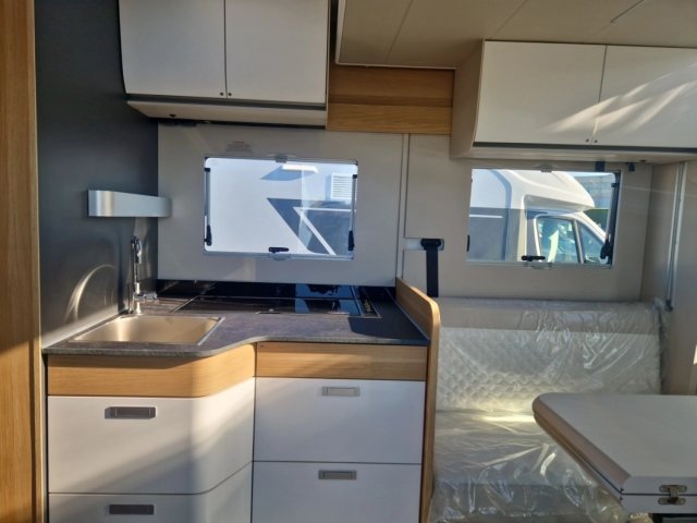 Adria Matrix Plus 670 DC - Photo 5