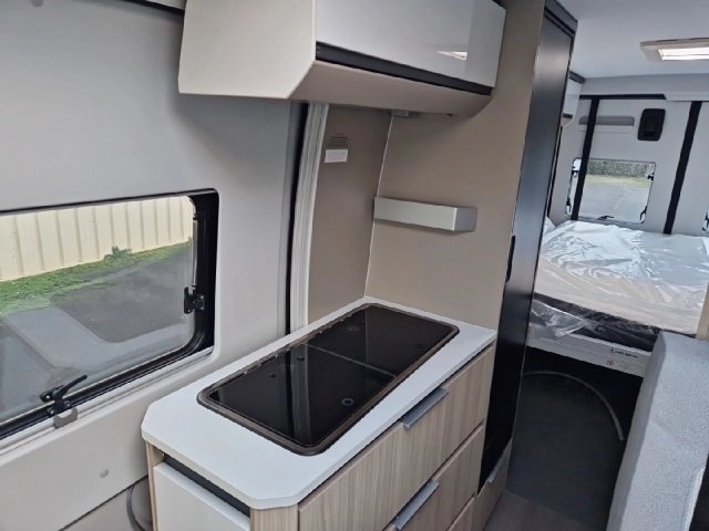 Adria Twin Plus 640 SGX - Photo 5
