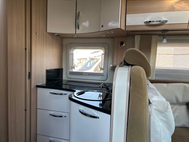Burstner Nexxo T 745 - Photo 10