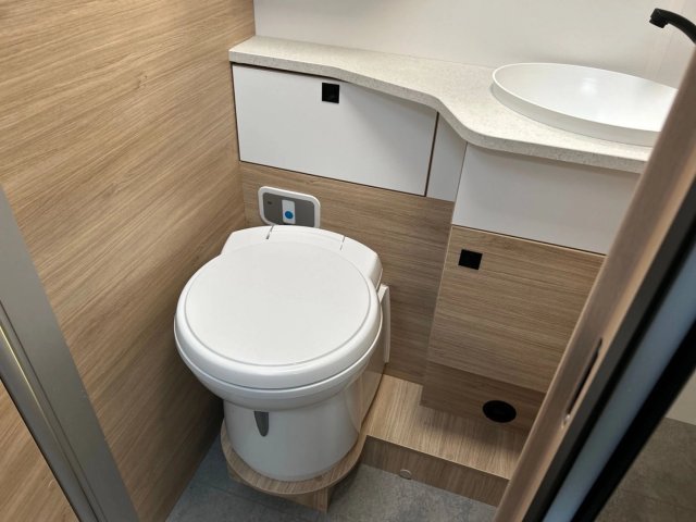 Chausson 798 Ultimate Line - Photo 11