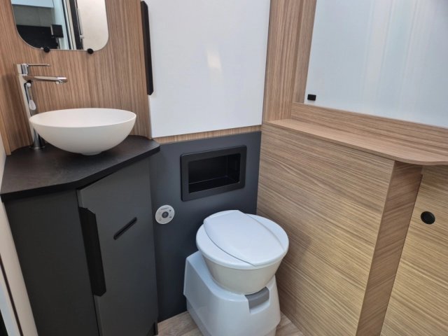 Pilote P 690 D Evidence - Photo 8