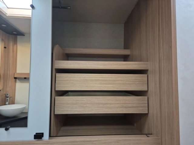 Pilote P 690 D Evidence - Photo 10