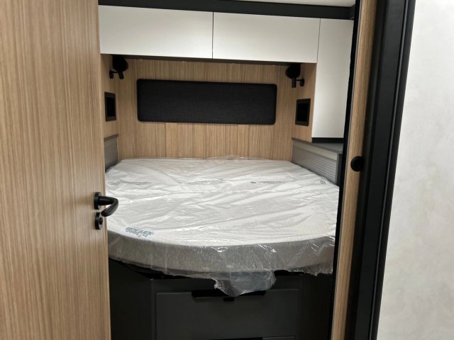 Pilote P 720 FC Evidence - Photo 4