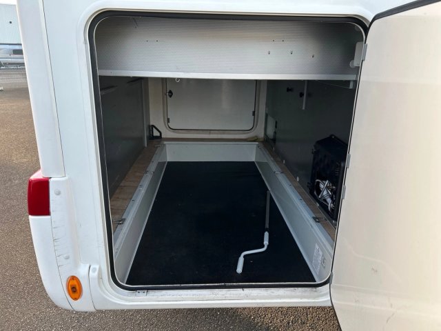 Rapido 696 F Premium Edition - Photo 17