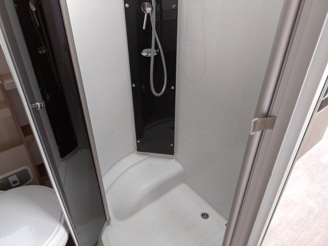 Challenger Genesis 256 - Photo 8