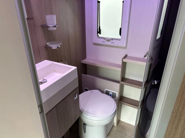 Challenger Genesis 256 - Photo 15