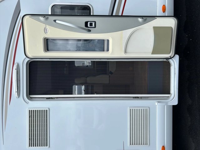 Pilote Aventura P 736 LCA - Photo 13