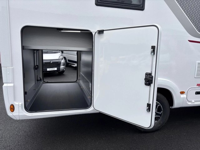 Rapido 8096 DF - Photo 18