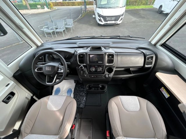 Rapido 850 F - Photo 5