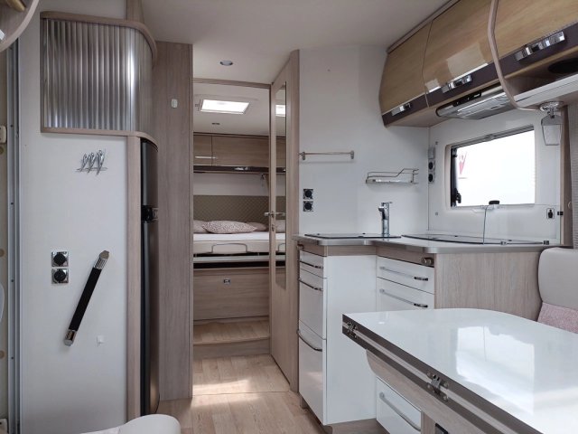 Rapido 896 F - Photo 15