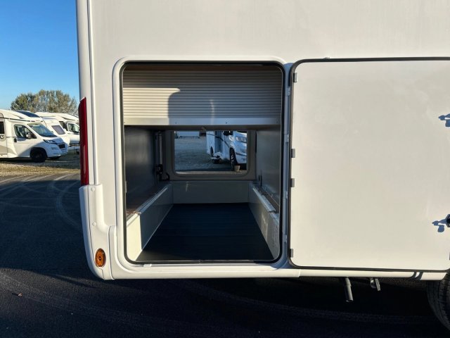 Rapido 896 F - Photo 11