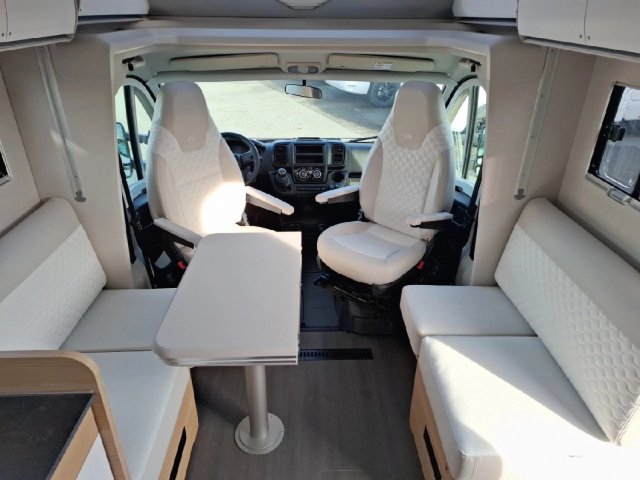 Adria Matrix Plus 670 DC - Photo 9