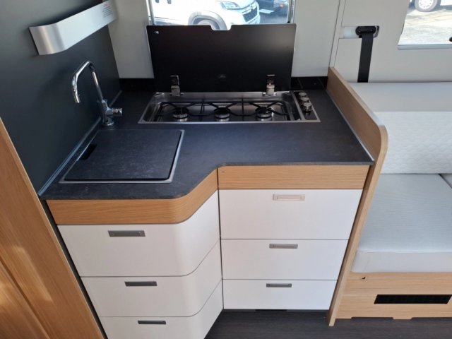 Adria Matrix Plus 670 DC - Photo 10