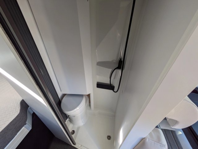 Adria Twin 640 SGX POP TOP - Photo 6