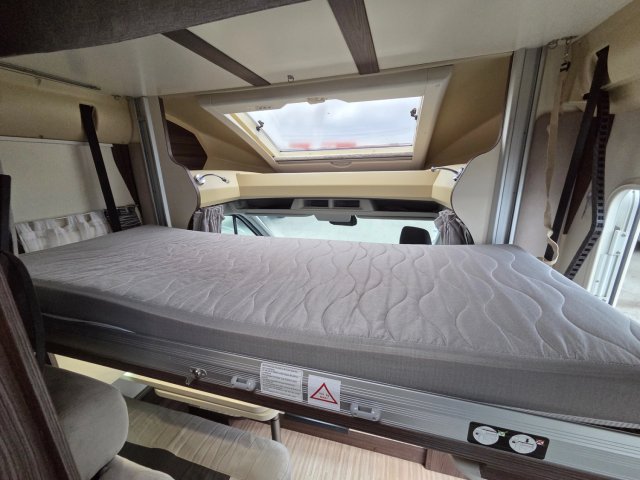 Benimar Tessoro 440 Up 2017 - Photo 11