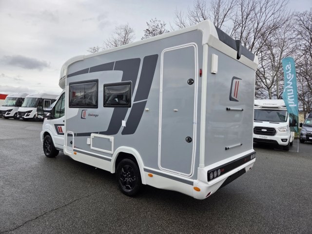 Challenger 250 Graphite Edition 2026 - Photo 5