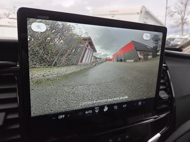 Challenger 250 Graphite Edition 2026 - Photo 15