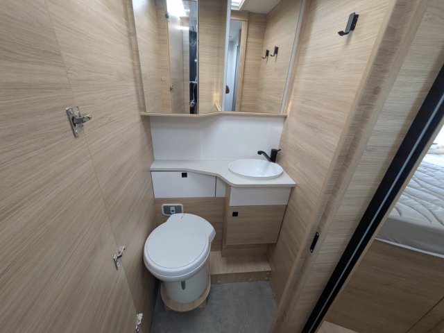 Challenger 317 Ultimate Edition - Photo 13
