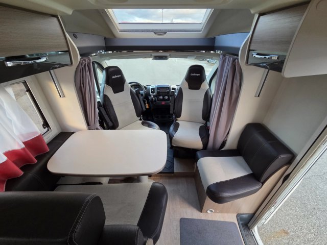 Challenger Genesis 288 EB - Photo 6