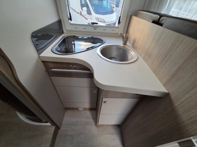 Challenger Genesis 288 EB - Photo 12