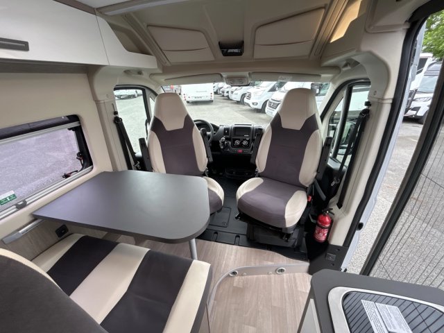 Challenger V114 Road Edition VIP 2021 - Photo 7