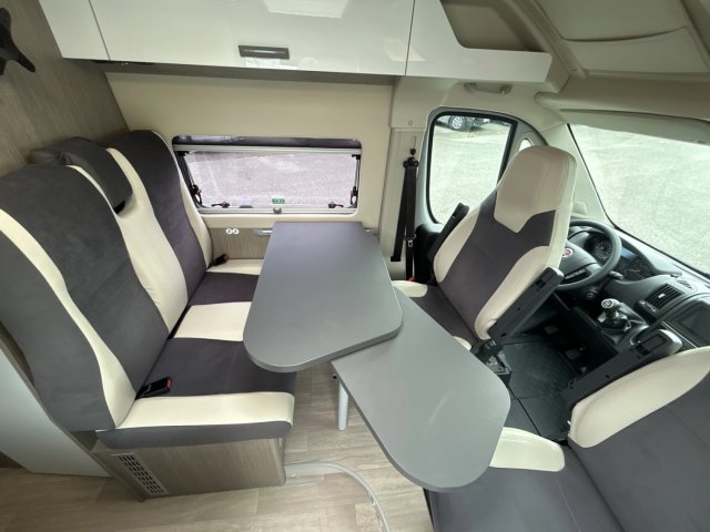 Challenger V114 Road Edition VIP 2021 - Photo 28