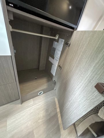 Challenger V114 Road Edition VIP 2021 - Photo 37