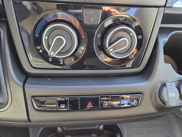 Challenger V210 Sport Edition - Photo 4