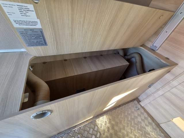 Challenger V210 Sport Edition - Photo 17