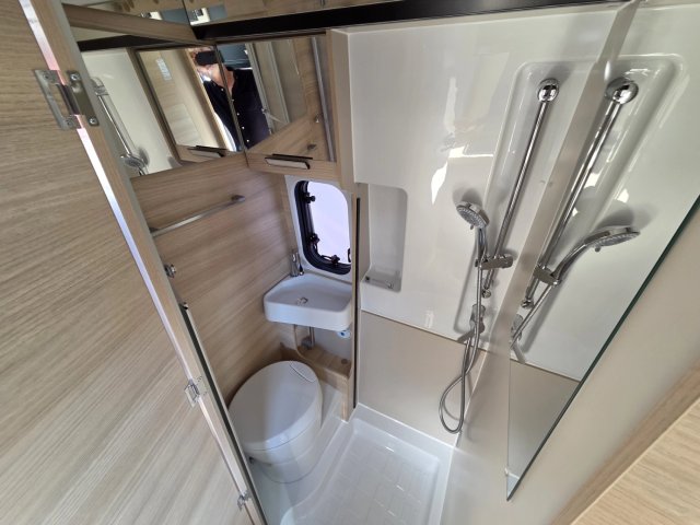 Challenger V210 Sport Edition - Photo 22