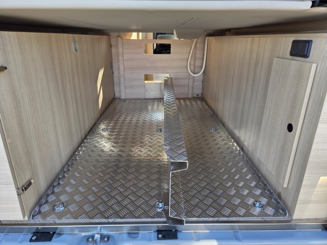 Challenger V210 Sport Edition - Photo 24