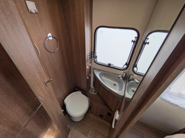 Dethleffs Camping-car 2016 - Photo 9