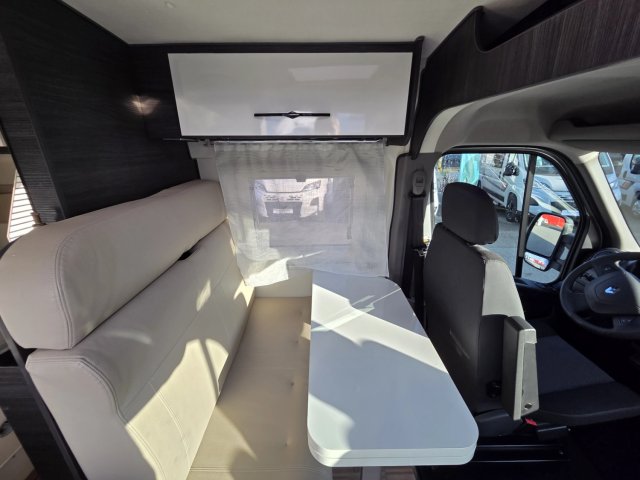 Font Vendome Master Van XS Dark Serie BLACK - Photo 10