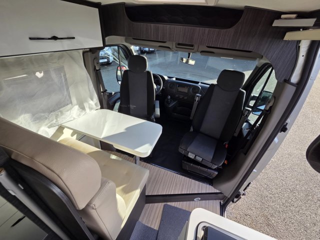 Font Vendome Master Van XS Dark Serie BLACK - Photo 12