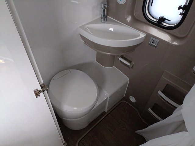 Hobby Vantana De Luxe K60 FT - Photo 14