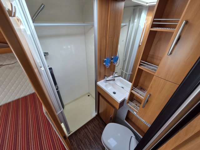Hymer B 654 SL 2010 - Photo 11