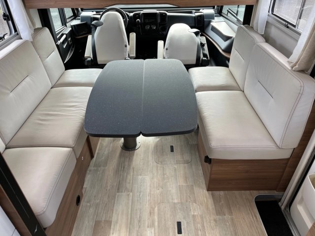 Pilote G 690 D Expression - Photo 4