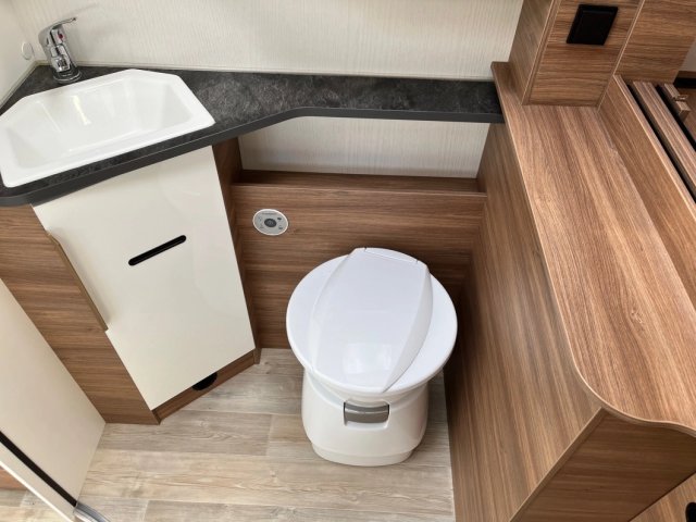 Pilote G 690 D Expression - Photo 8