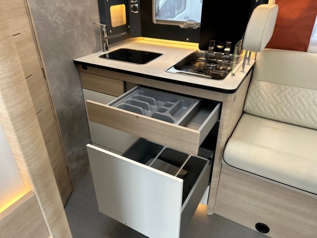 Rapido 606 F - Photo 9