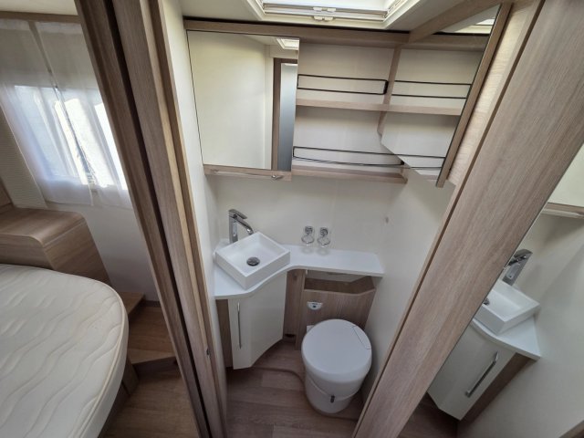 Rapido 8096 DF Premium Edition 2020 - Photo 23