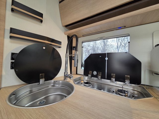 Rapido 8096 DF - Photo 44