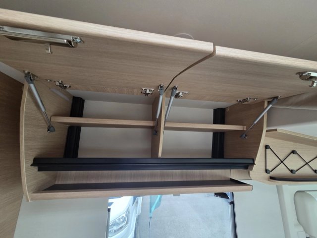 Rapido 850 F - Photo 9