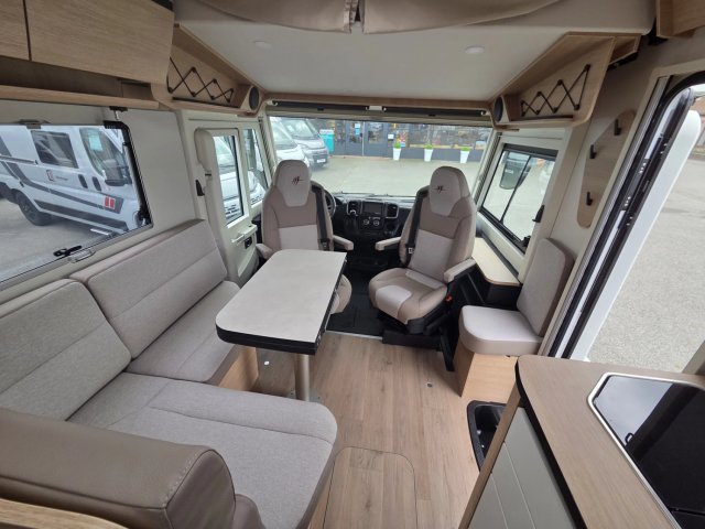 Rapido 850 F - Photo 18